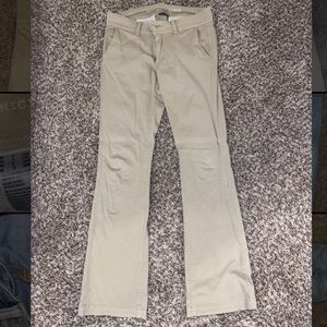 American eagle khaki pants